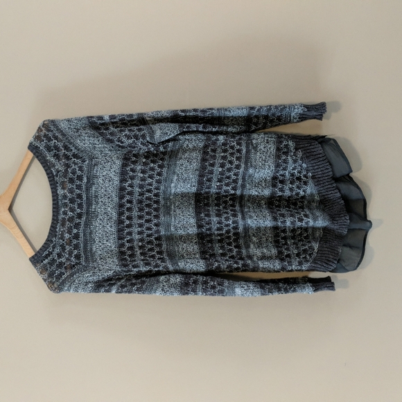 Maurices long knit sweater with extra fabric size S - Picture 10 of 10